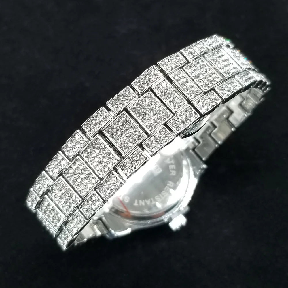 Elegant Full Diamond Female Watches Fashion Silver Round Stainless Steel Quartz Watch Iced Out Shiny Waterproof Gift for Women