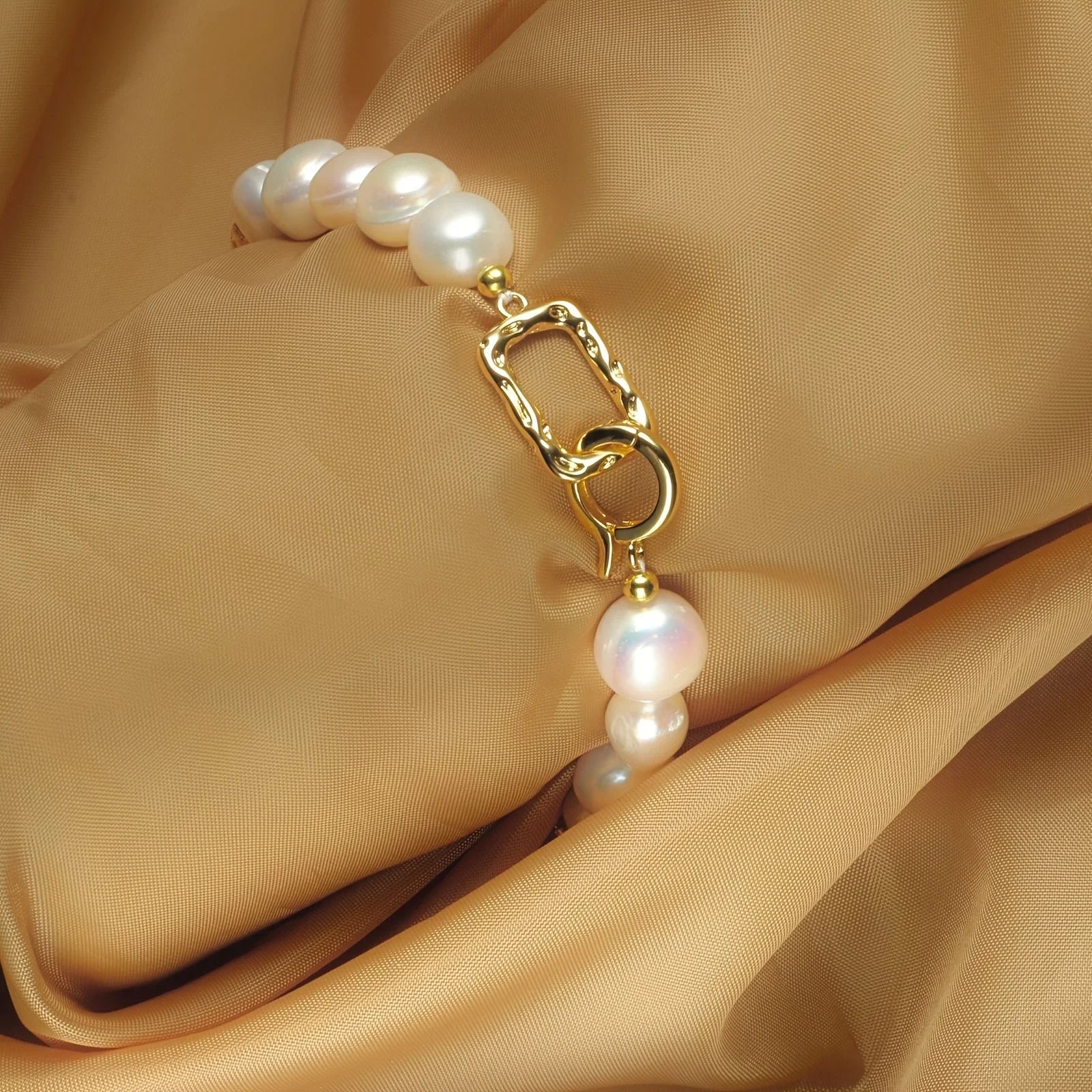YWYC 8-9mm Baroque Natural Freshwater Pearl Bracelets Geometric Pattern Buckle Women's Hand Bracelet Jewelry Gift Wholesale