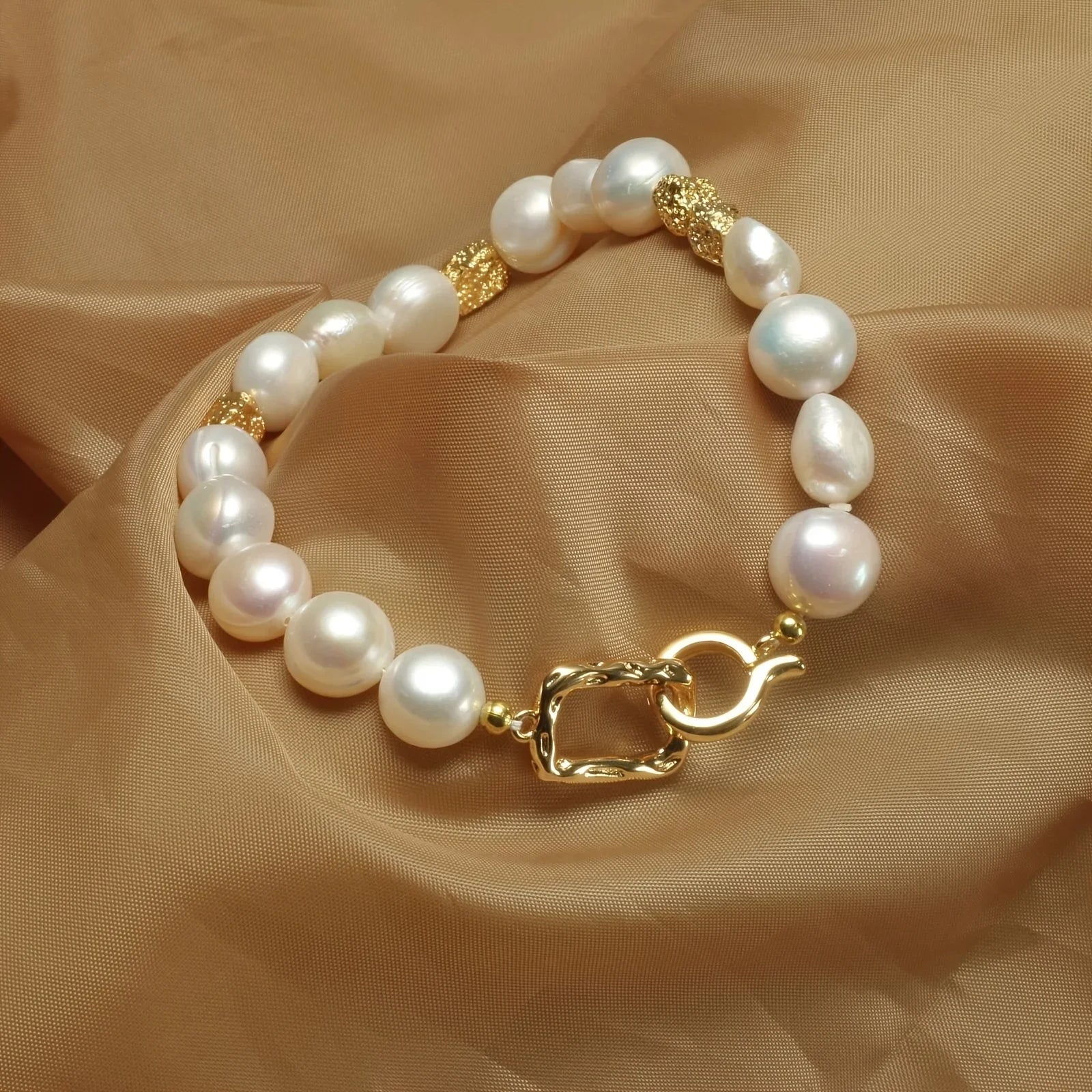 YWYC 8-9mm Baroque Natural Freshwater Pearl Bracelets Geometric Pattern Buckle Women's Hand Bracelet Jewelry Gift Wholesale